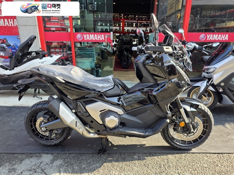 혼다 XADV750 26년식 신차 블랙 판매합니다