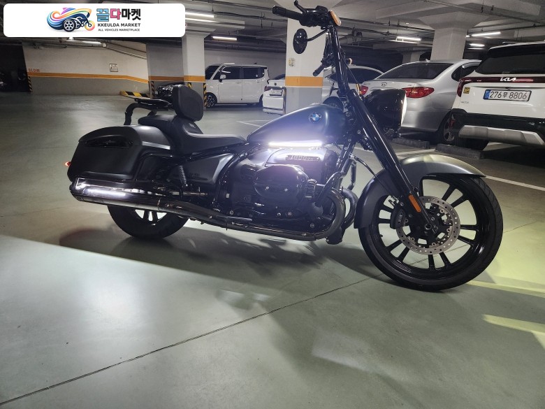 bmw r18 록테인
