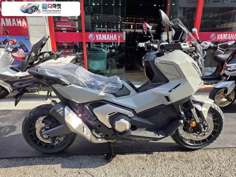 혼다 XADV750 26년식 그레이 신차판매합니다
