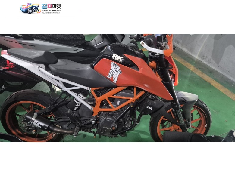 듀크 390  저렴하게 판매합니다.18년 220만