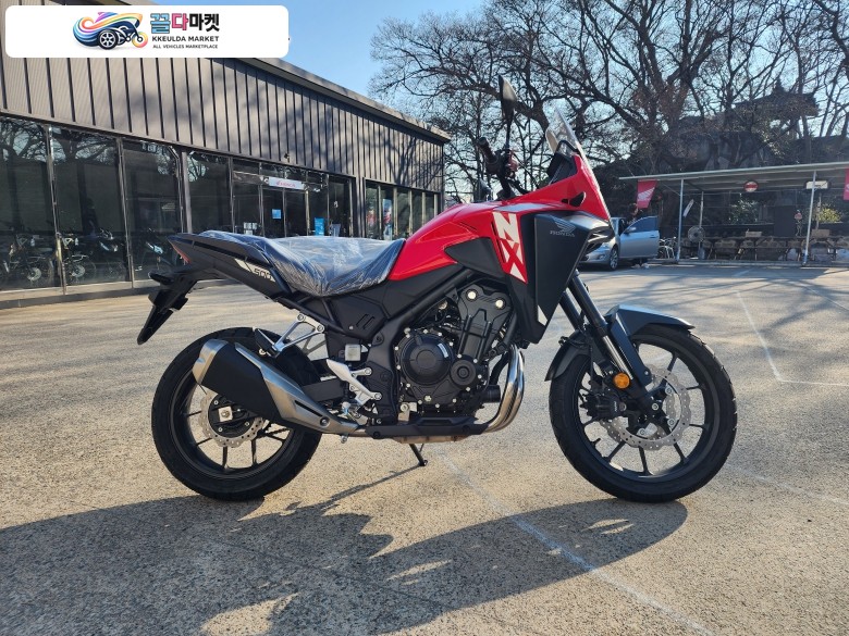 [신차]HONDA 혼다 NX500 2025년형 도심부터 오프로드까지 즐길 수 있는 크로스오버_혼다모터사이클김해점