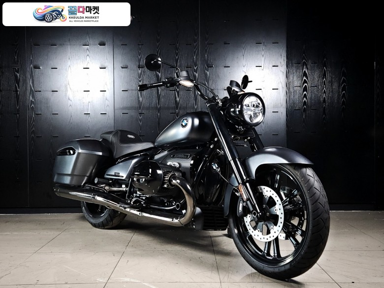 [BMW 공식모델] R18 록테인 럭셔리 헤리티지 크루저 - BMW모토라드 공식 보증 워런티 2026년 9월 - 후진 기어 탑재 - 무사고 관리잘된 신차급 홈서비스 중고매물 - 정직한 최고가 대차 및 매입을 도와드립니다.