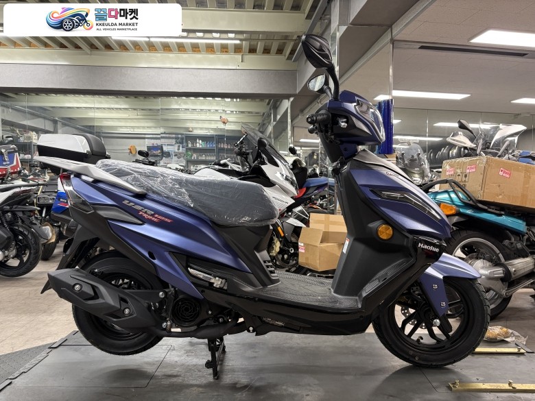 하우주 USR125 신차 판매합니다 [MBK모터스 김포점]
