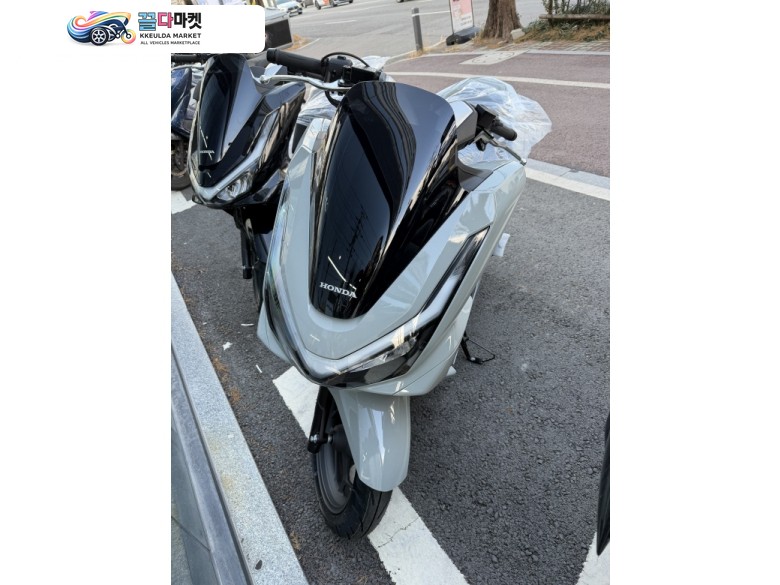 혼다코리아 2026 PCX125 펄그레이 신차 2026년식 유광그레이 최장 16개월 무이자 카드 결제 26년식 신차 입고