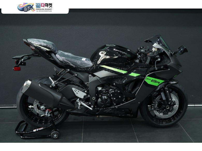 2026 ZX-6R 블랙컬러 판매 합니다