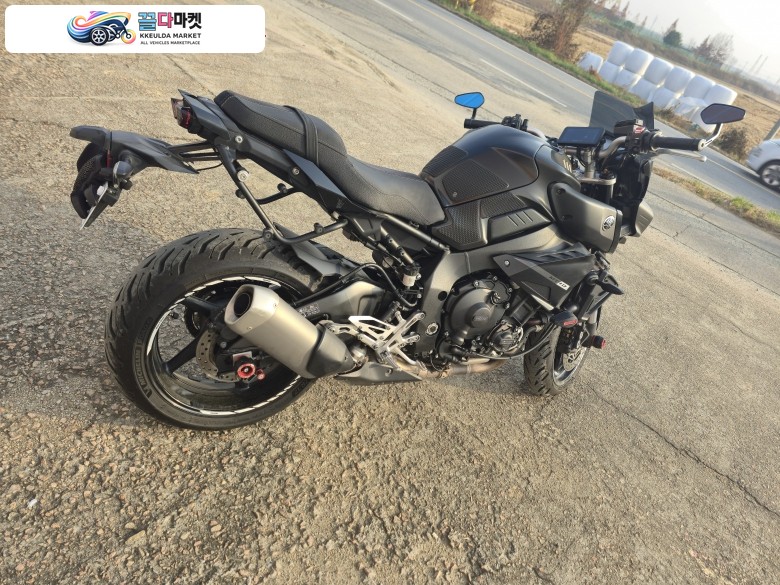 2019 Yamaha MT10