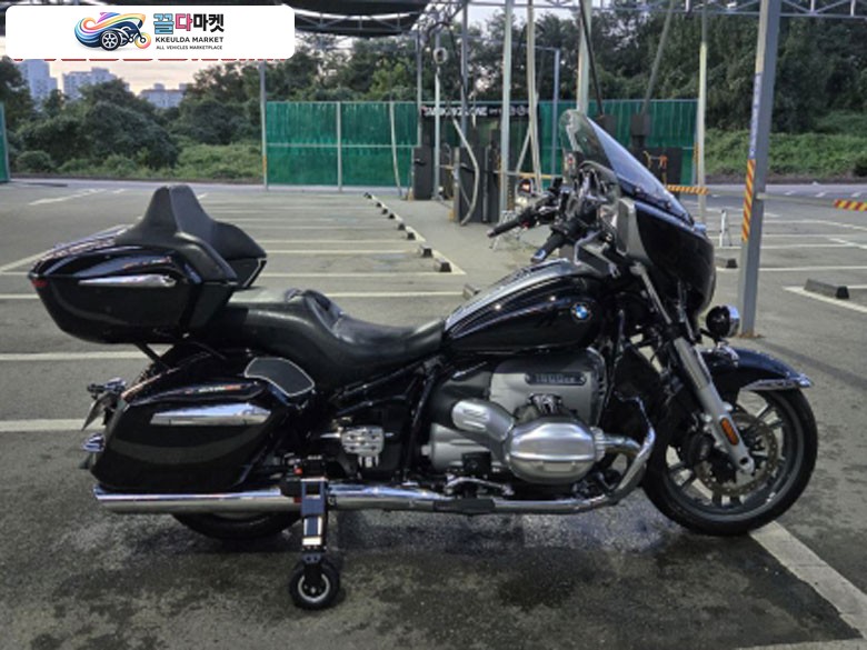 bmw r18tc 22년식 신차급 판매