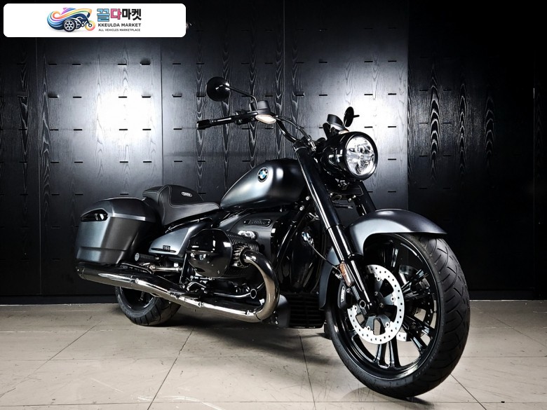 [BMW 공식모델] R18 록테인 럭셔리 헤리티지 크루저 - BMW모토라드 공식 보증 워런티 2026년 9월 - 후진 기어 탑재 - 무사고 관리잘된 신차급 홈서비스 중고매물 - 정직한 최고가 대차 및 매입을 도와드립니다.