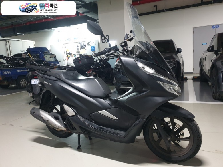 ▶▷드라이브애드/DC-060/ 혼다 / PCX /19년식/ 0.6만km(메다 교체) /중고 오토바이 판매◁◀