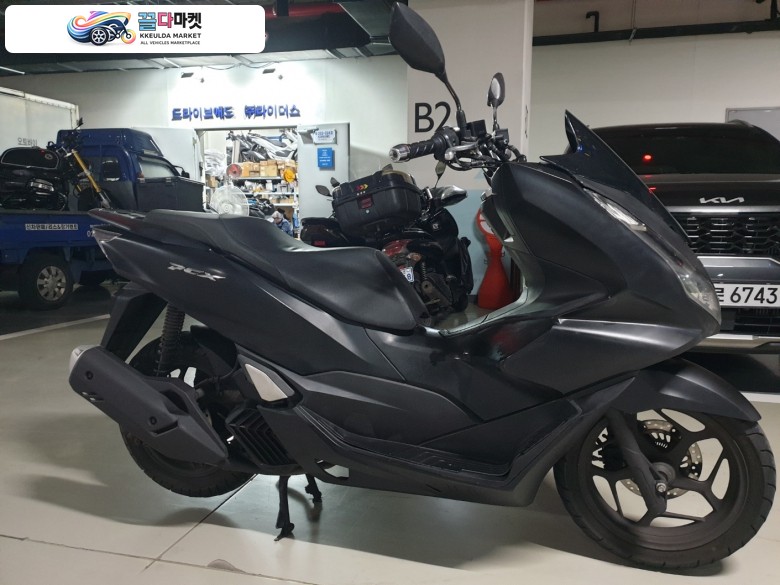 ▶▷드라이브애드/DC-061/ 혼다 / PCX ABS /22년식/ 6.1만km /중고 오토바이 판매◁◀
