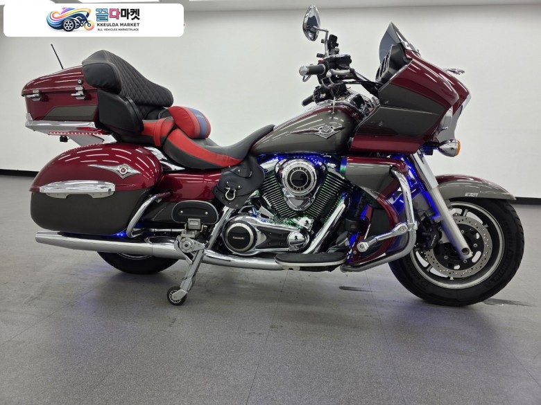 가와사키 발칸 보야져 ABS 1700cc 2018년식 키로수 적은 무사고 렌딩 기어 풀 옵션 차량.
