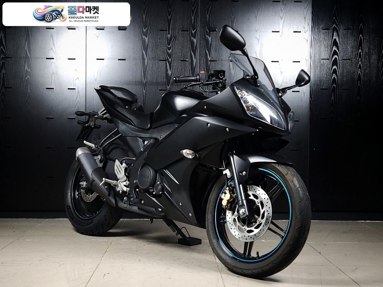 [야마하] YZF R15 (150cc) 슈퍼 스포츠 - 무사고 관리잘된 깔끔한 중고 매물 -  정직한 매입과 최고가 대차를 도와드립니다