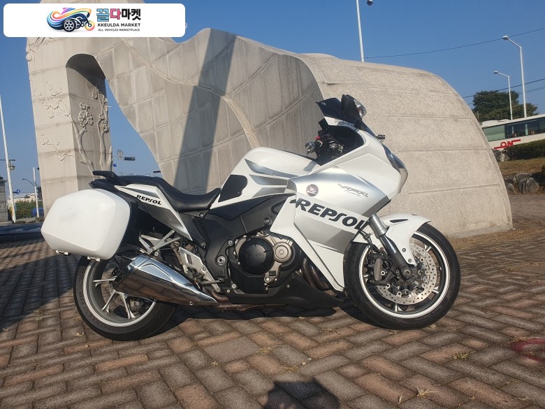 혼다 VFR 1200F 팝니다