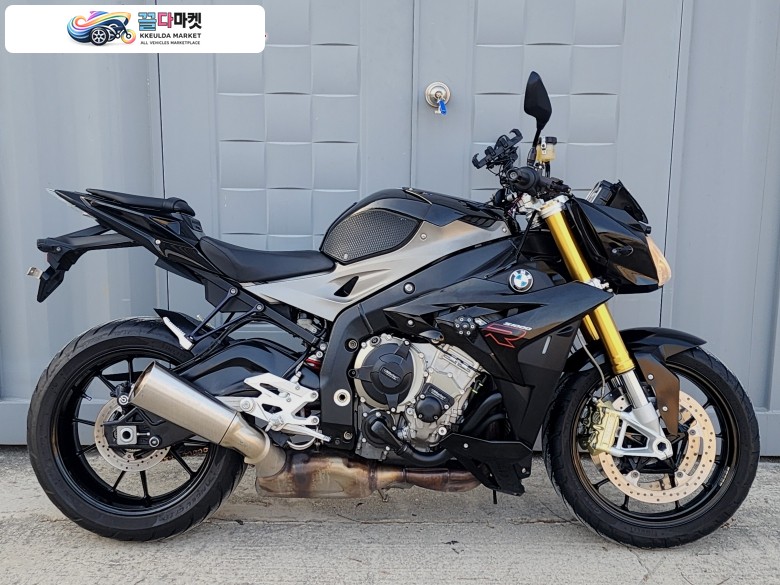 BMW S1000R 상태, 소모품 우수 판매합니다.