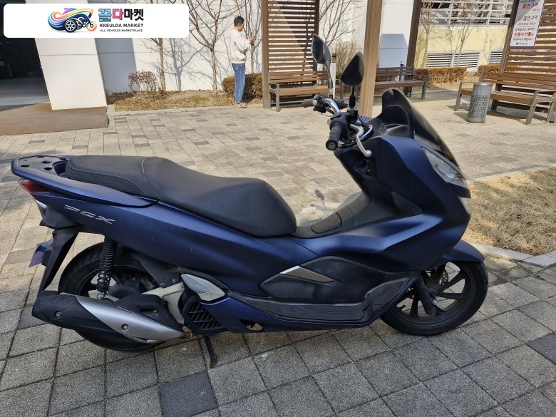 ▶▷드라이브애드/DC-069/ 혼다 / PCX /20년식/ 3.3만km(메다 교체) /중고 오토바이 판매◁◀