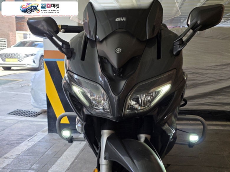야마하 FJR1300A