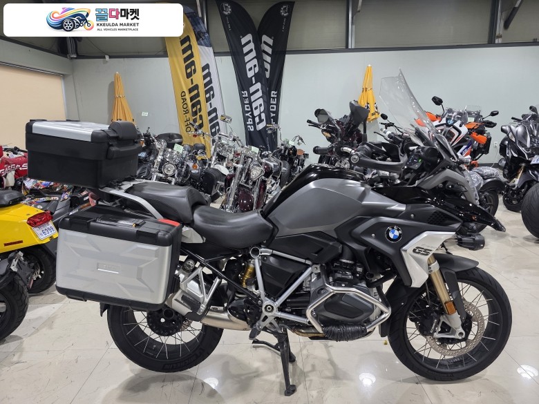 BMW R1250GS 저렴하게 한대 드리겠습니다~