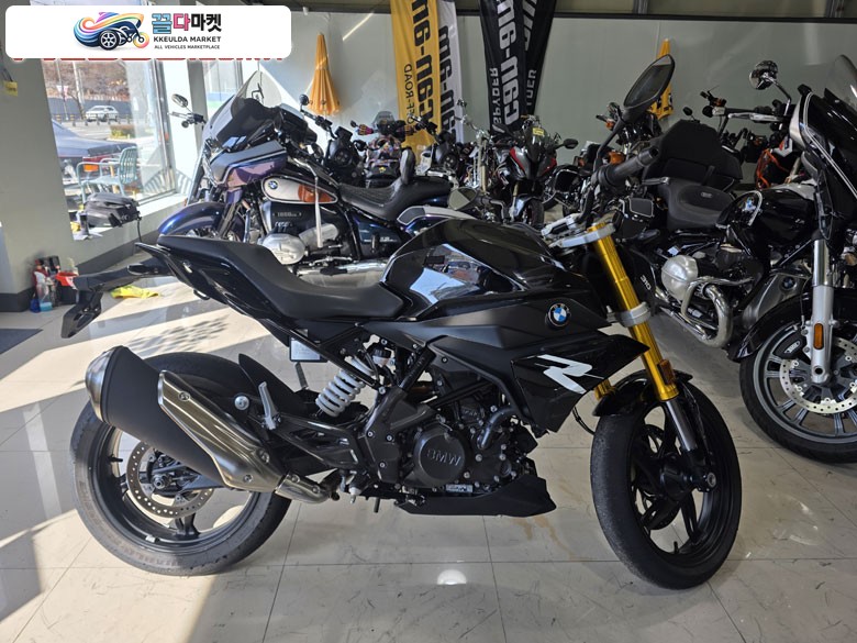 BMW G310R 차량입니다 23년 1581km
