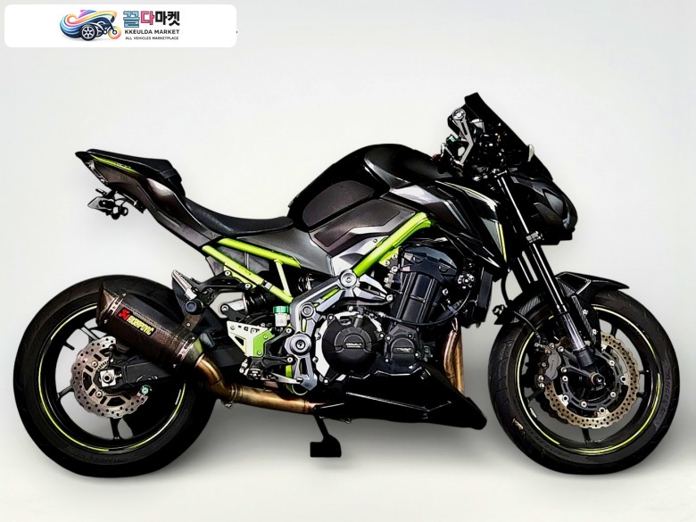 [ KAWASAKI ] Z900 ABS 스포츠 네이키드 / 정품 아크라포빅 풀배기 / 무사고 중고 매물 / 매입 및 대차 가능 / 후불 배송 서비스
