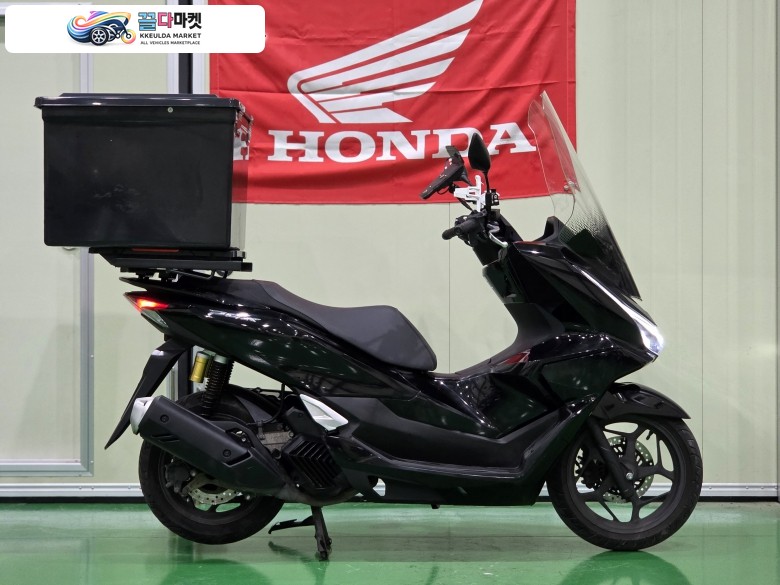 혼다 PCX125 ABS 25년식 1인신조,신차보증,짧은키로수 최저가 판매합니다.