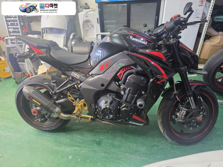 가와사키  Z1000R 에디션