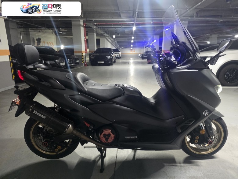 tmax 560 20년식 3.6만