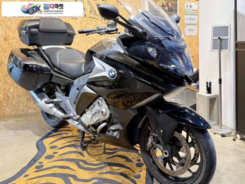 키로수 짧은 1인신조 k1600gt 판매합니다