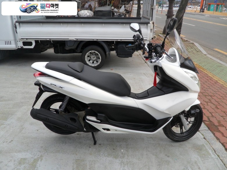 혼다 PCX 125 판매합니다.