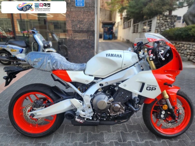 2025 야마하 XSR900GP 신차판매 : 라이테크 튜닝, SC프로젝트 블랙에디션 풀시스템 인증 머플러 장착, 100% 최상급 오일 5회 교환 쿠폰 증정