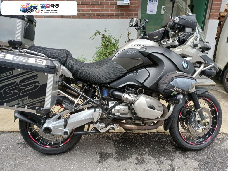 안녕하세요 상태좋은 bmw r1200gs어드벤처2008년식 판매합니다