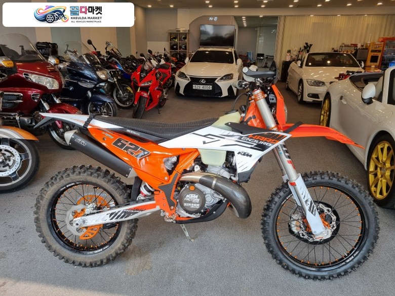KTM EXC300 하드엔듀로 에디션