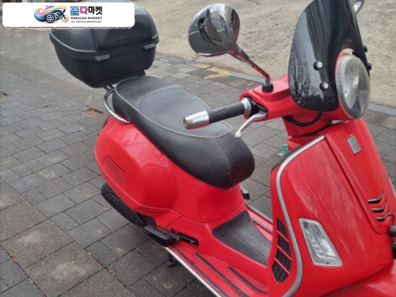 베스파 GTS125 판매합니다.