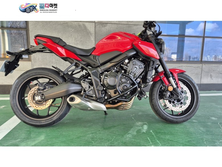 혼다 CB650R 팝니다.