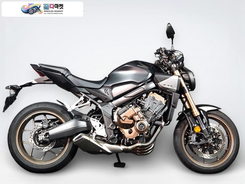 [ HONDA ] CB650R ABS E-클러치 / 무사고 중고 매물 / 매입 및 대차 가능 / 후불 배송 서비스