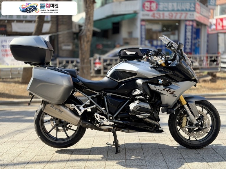 BMW R1200RS 16년식 저렴하게 판매합니다.