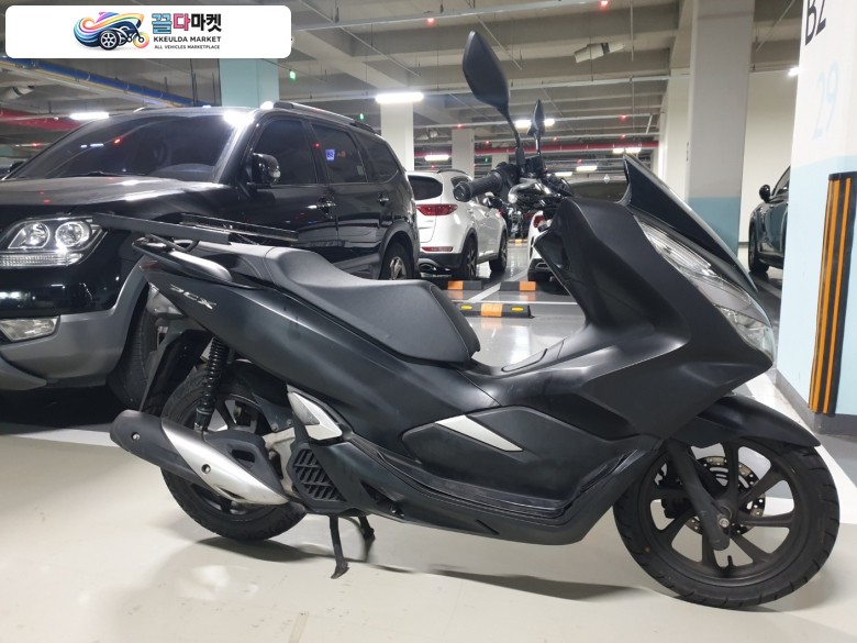 ▶▷드라이브애드/DC-081/ 혼다 / PCX /18년식/ 4.7만km /중고 오토바이 판매◁◀