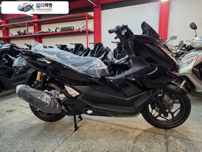 혼다 PCX125ABS 26년식 판매합니다