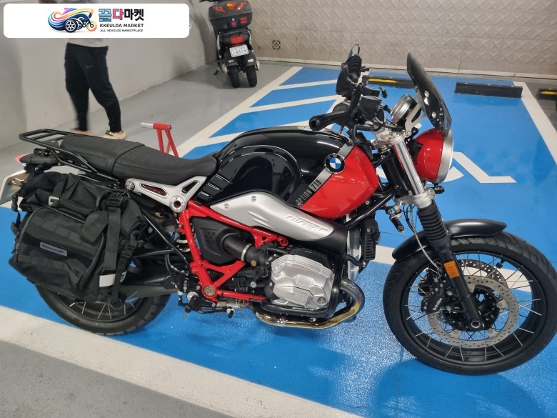 22년 BMW R nine T (알 나인티) 옵션719