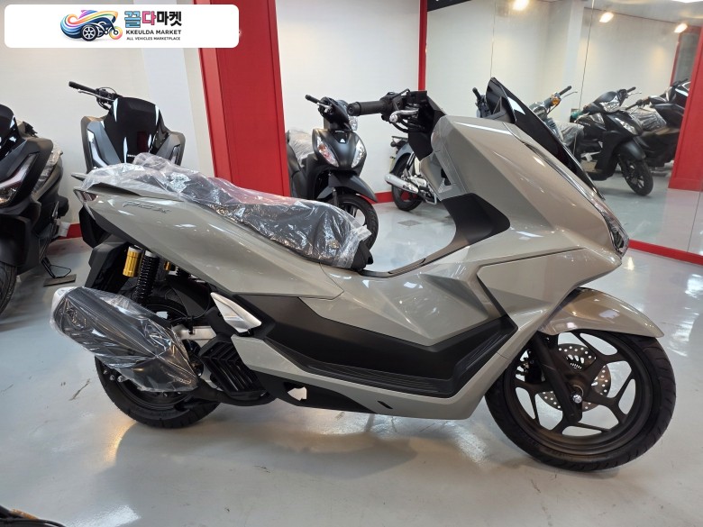 혼다 PCX125ABS 26년식 판매합니다