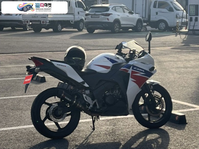cbr125r 16년식