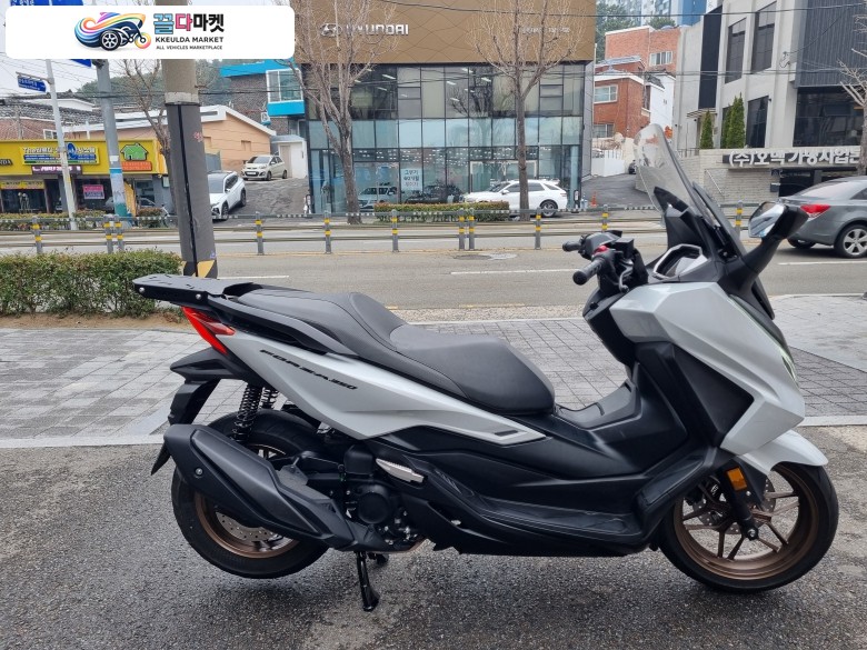 동래구 서원모터스 혼다 포르자350