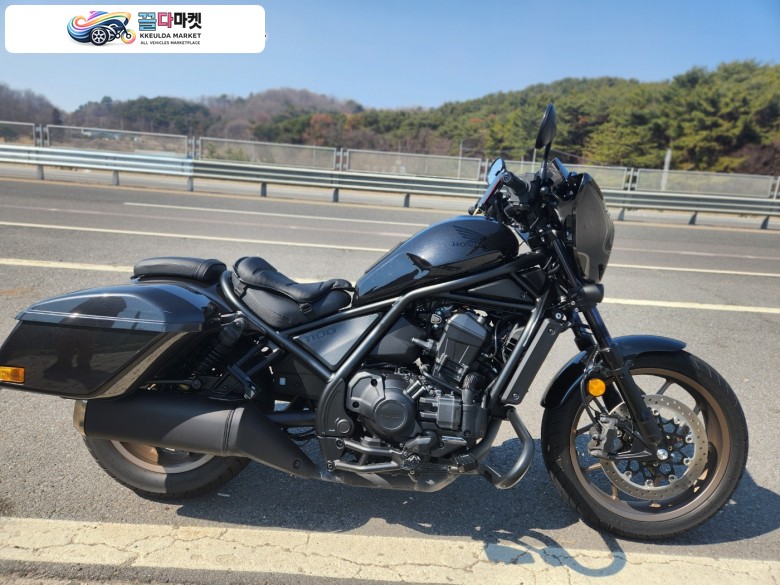 레블1100 dct 매매합니다.