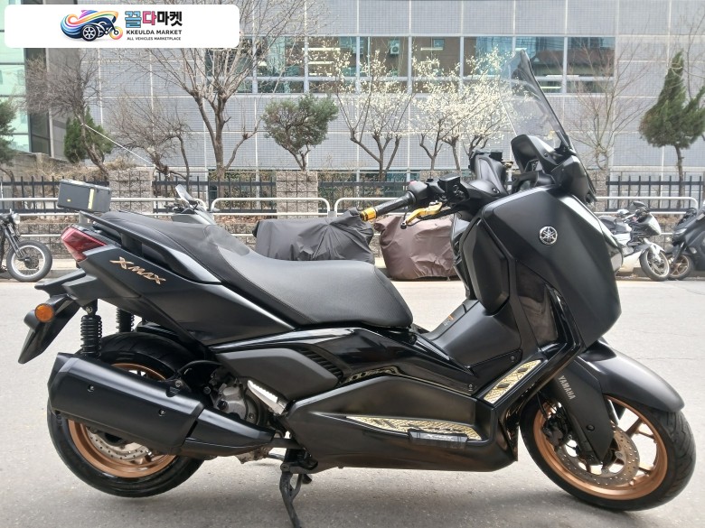 YAMAHA / XMAX300