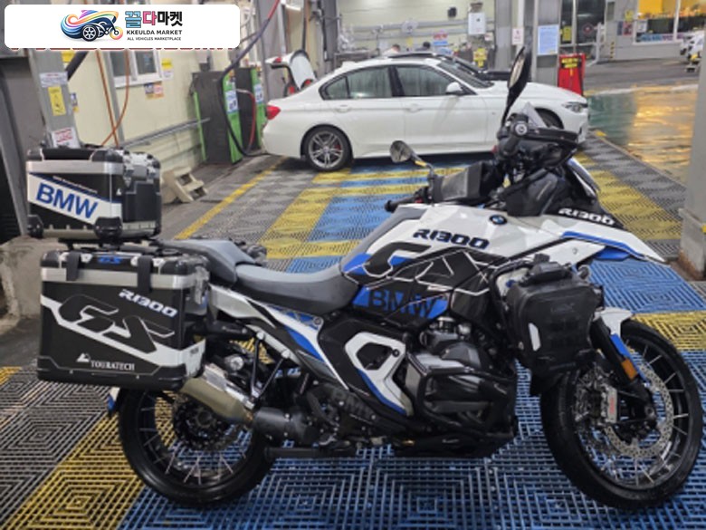 24년 R1300GS 78XX KM 팝니다