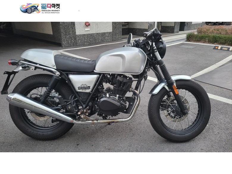 상태좋은 브릭스톤 BX 125R 클래식 바이크 판매합니다 A급