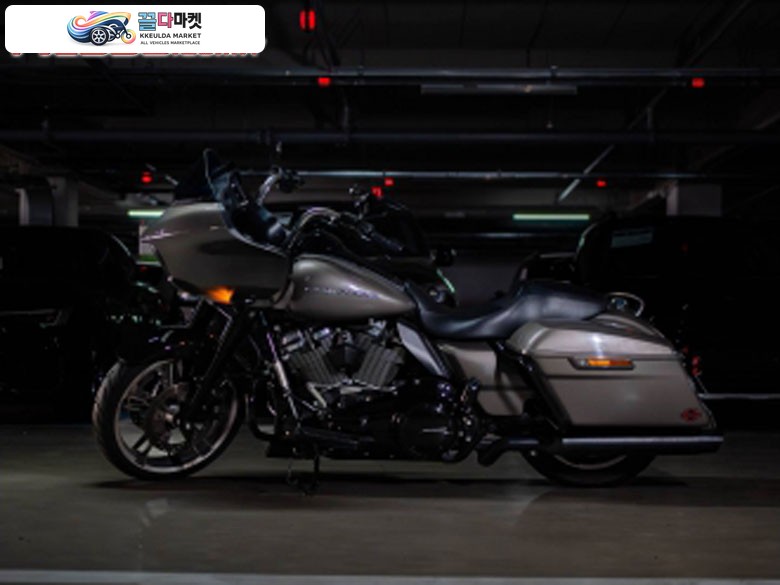 Harley Davidson Road Glide 2018