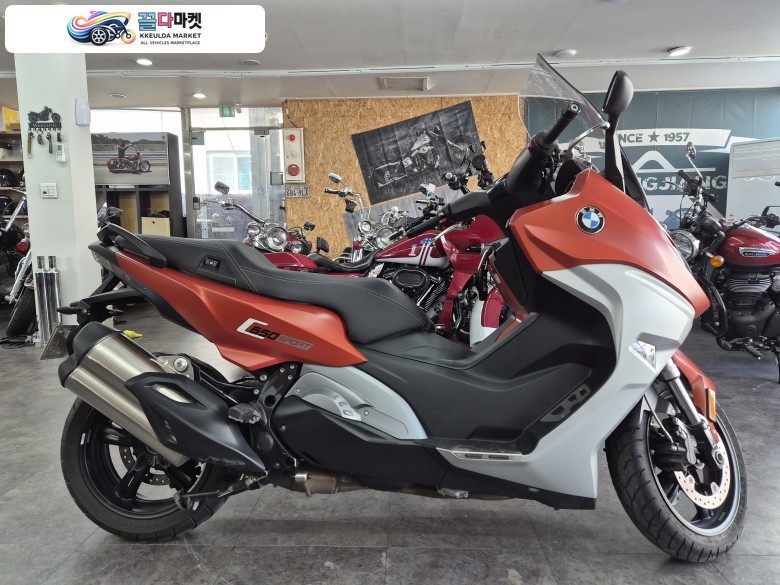 BMW C650 스포츠 6900km대 팝니다.