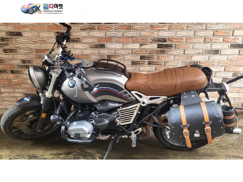 BMW 알나인티 스크럼블 17년식 청주