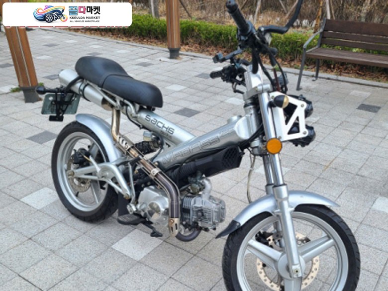 상태좋은 1200km 삭스 메데스125cc
