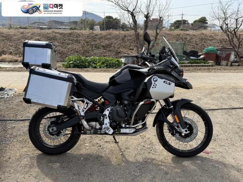 F900GS 어드벤쳐 금매